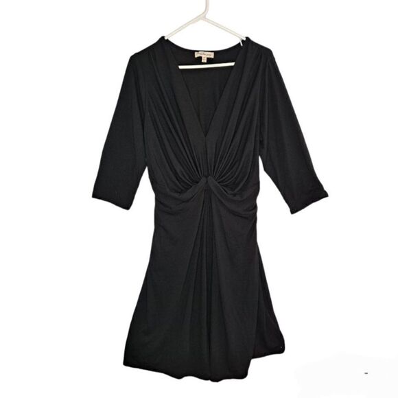 Kingston Grey Twist-Front Dress Black 2X - Picture 2 of 6